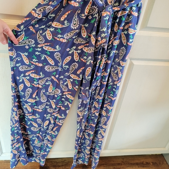 Westport Blue Paisley Flowy Jumpsuit - Picture 8 of 11